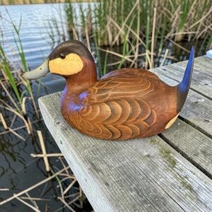Vintage Ruddy Duck Drake Decoy Possibly Resin